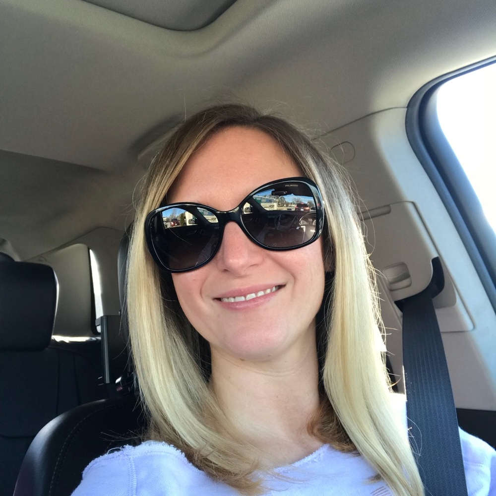 Meet your Posher, Melissa